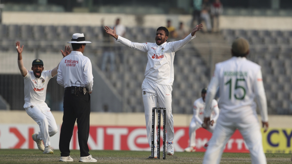 IND vs BAN 2nd Test: India lose early wickets after bowlers limit hosts get target of 145