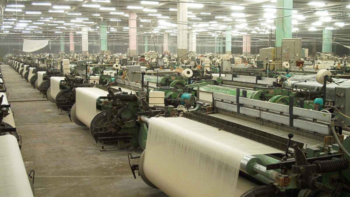 Pakistan Economic Crisis: Millions of textile workers go jobless