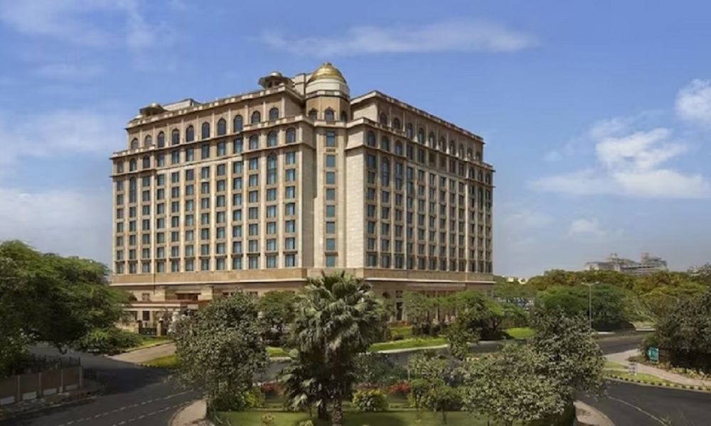 Conman dupes Delhi’s 5-star hotel of Rs 23 lakh, posed himself as UAE royal