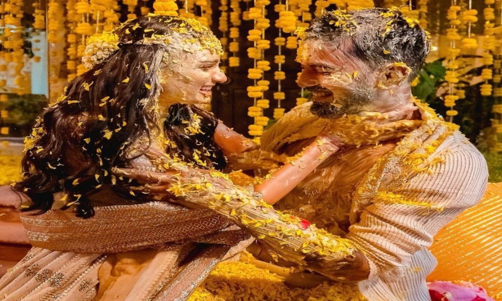 KL Rahul and Athiya Shetty share happy pictures from their Haldi ceremony
