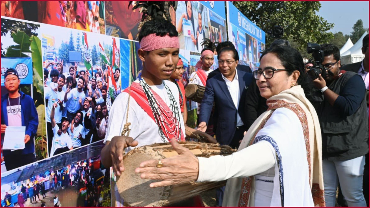 Meghalaya Elections 2023: Mamata Banerjee ties hands at traditional drum, dances with Garo artists; Ex-CM Mukul Sangma smiles and claps (Video)