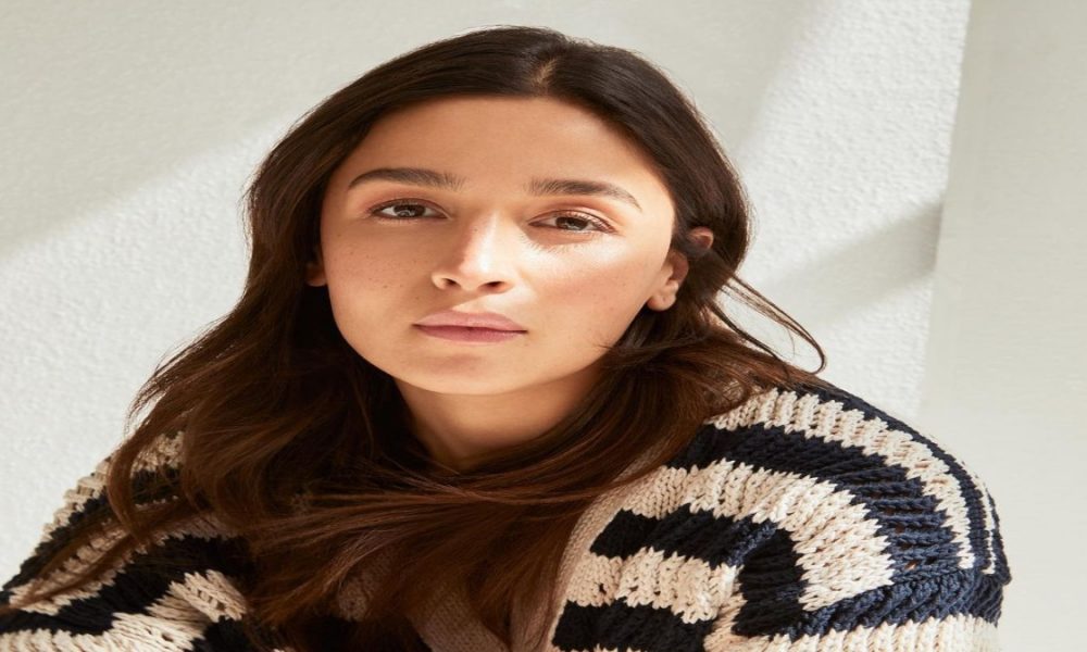 Alia Bhatt opens up about post-pregnancy weight loss, pressure to look slim