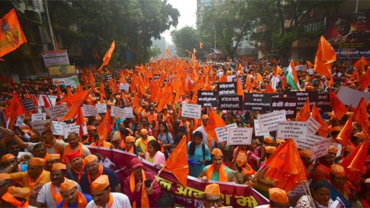 Hundreds march in Mumbai against “love jihad”, demand anti-conversion laws