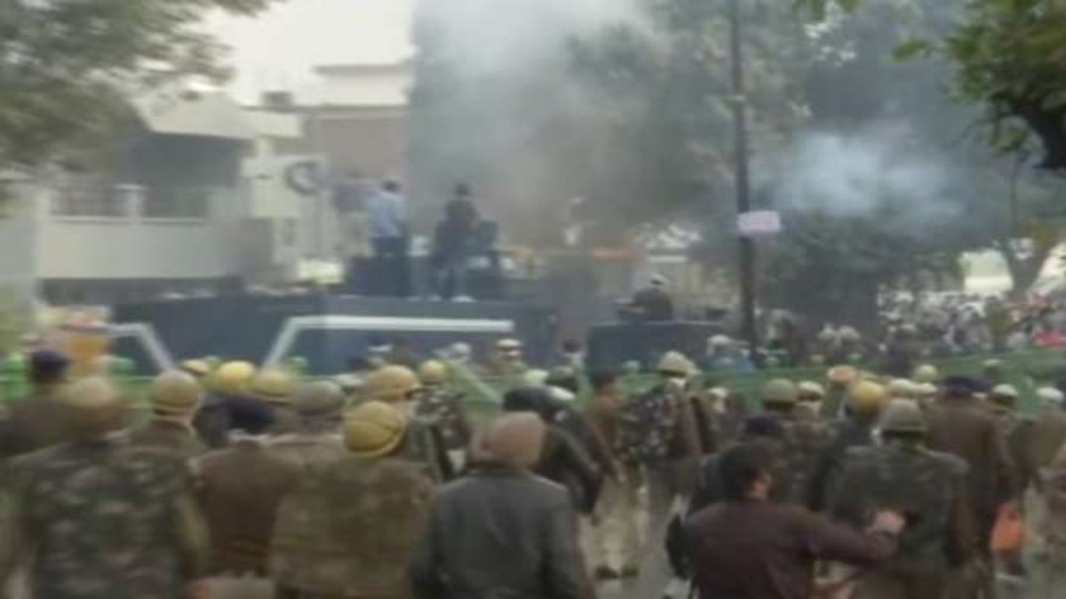 Haryana: Hundreds protest near CM Khattar’s residence in Panchkula for restoration of OPS