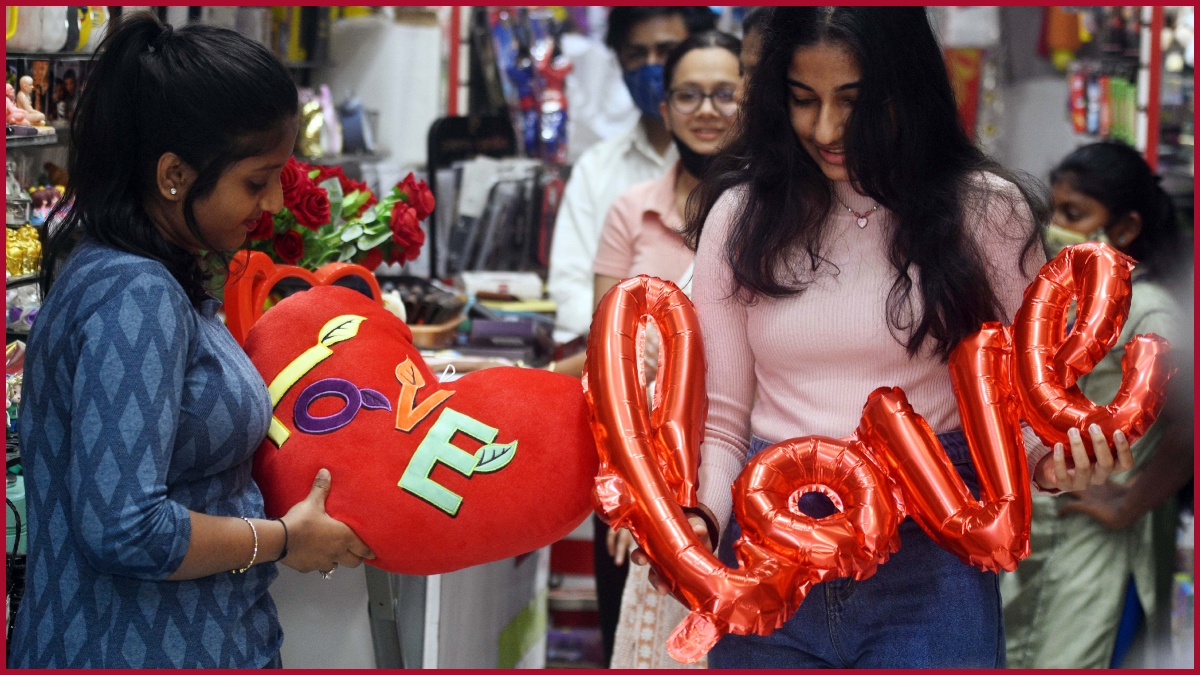 Valentines DAY 2023 Wishes, Messages, WhatsApp Status and more that you can send to your love