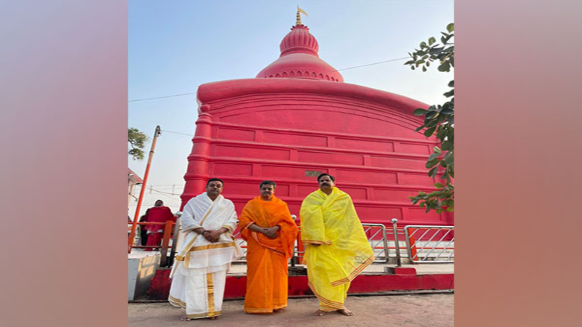 Tripura CM Manik Saha visits temple, seeks divine blessings