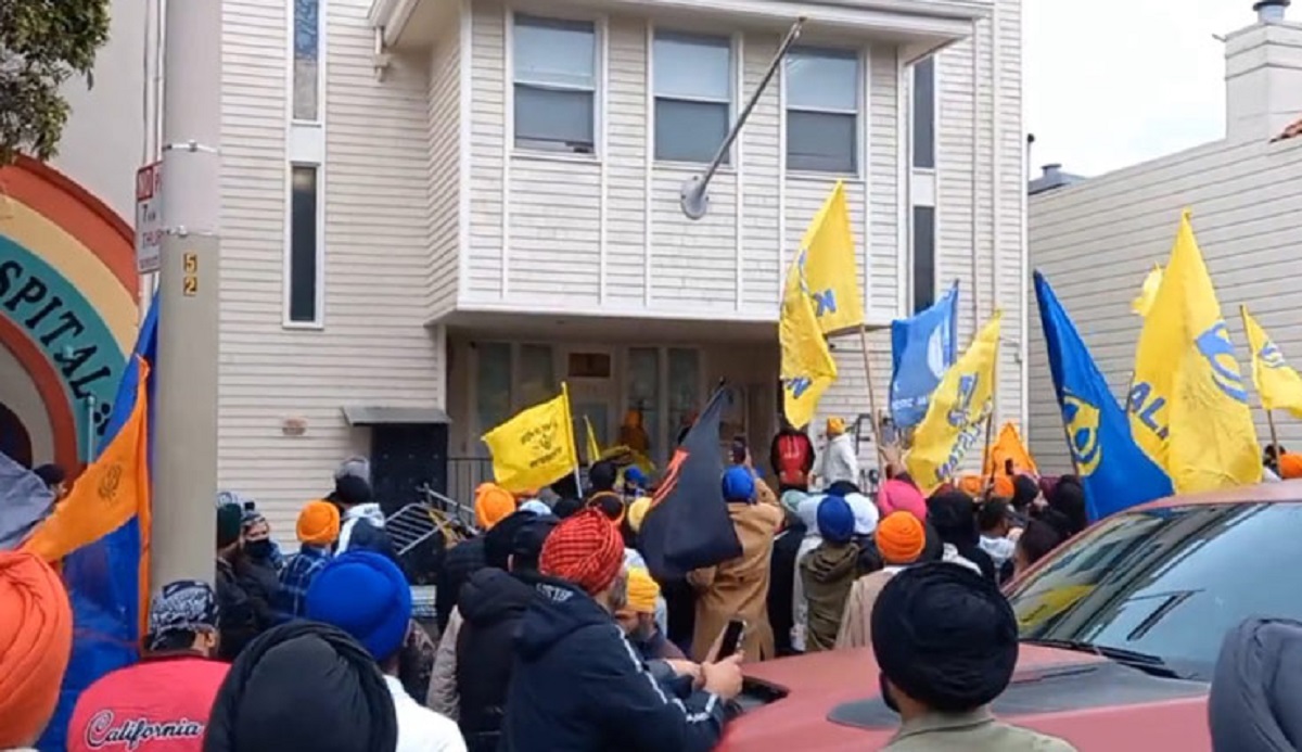 Now, Khalistani supporters attack Indian consulate in San Francisco; VIDEO surfaces