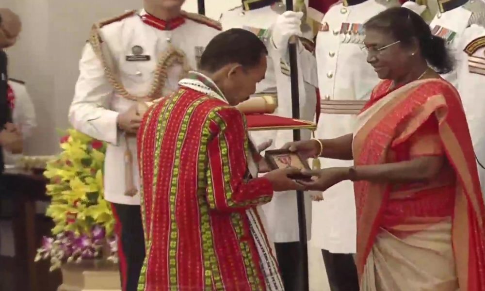President Murmu confers Padma Awards, SM Krishna, Narendra Chandra Debbarma honoured