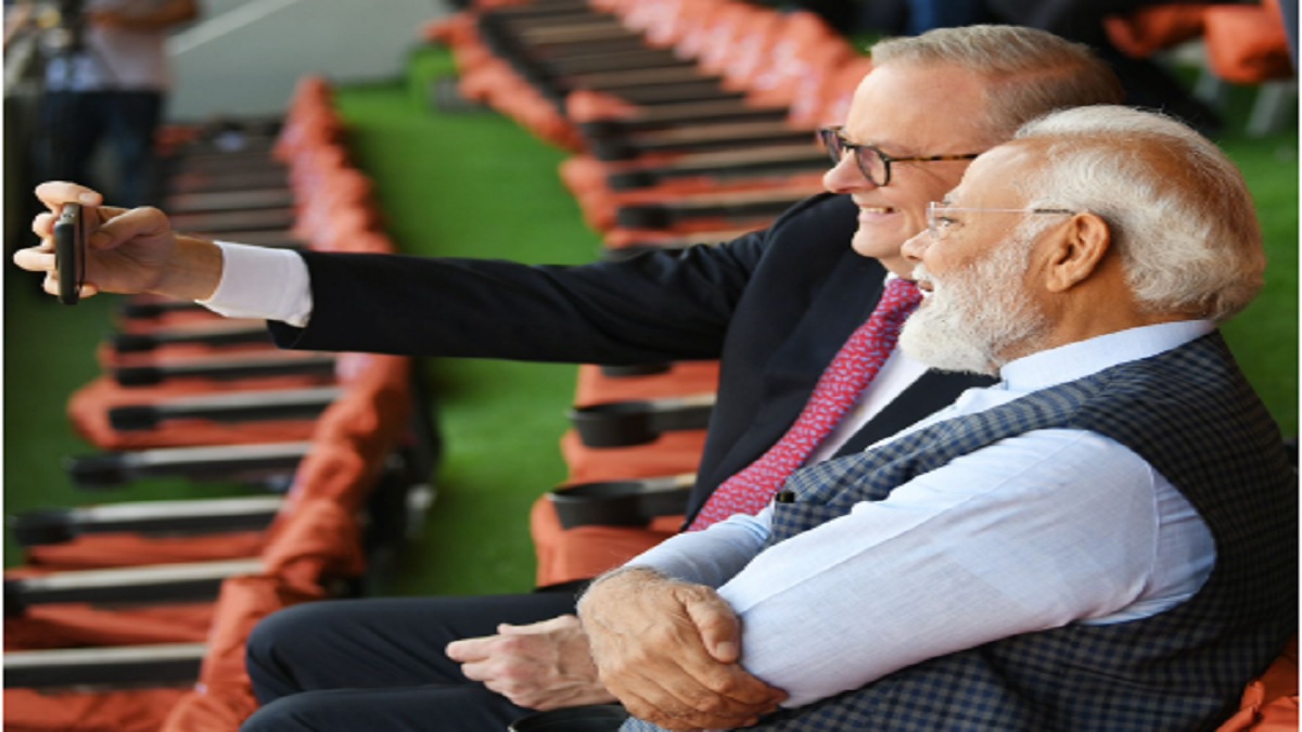 Australian PM clicks selfie with PM Modi at 4th Test, marks 75 year of friendly ties with India