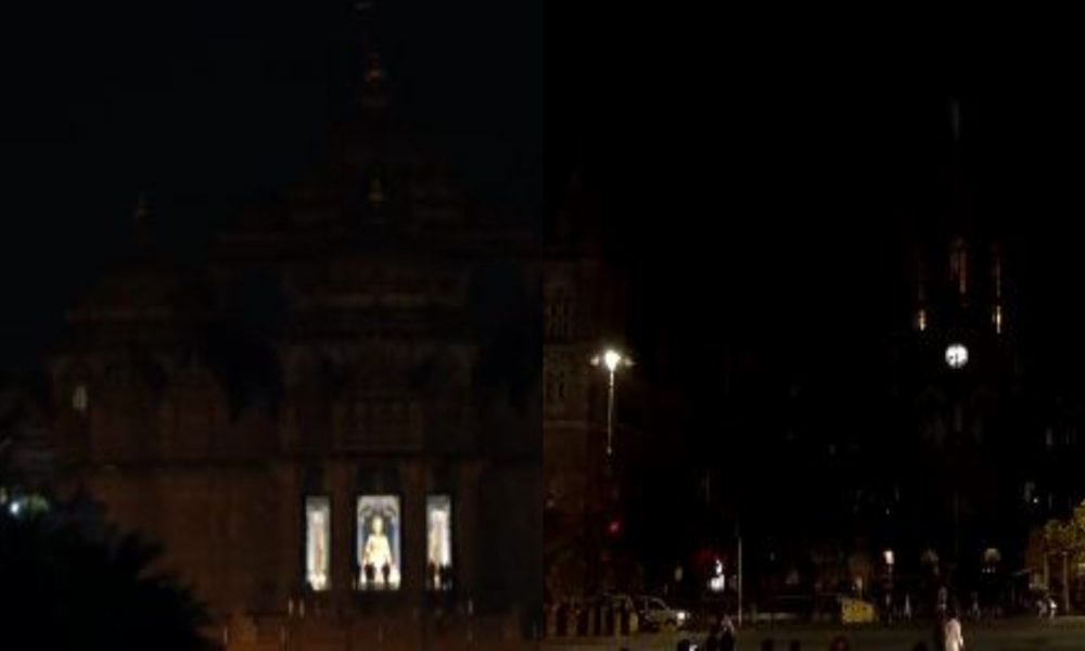 Earth Hour: Lights turned off in monuments in Delhi, Mumbai, Kolkata to conserve energy (WATCH)