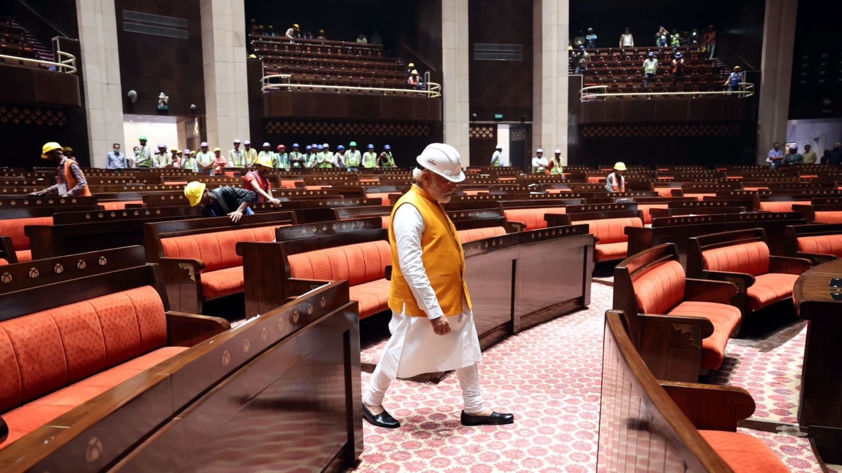 modi at new parliament