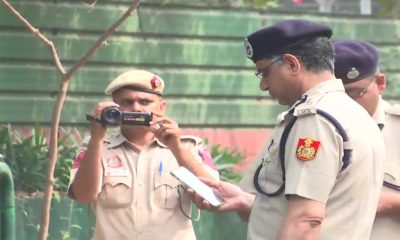 police at rahul gandhi's residence 1