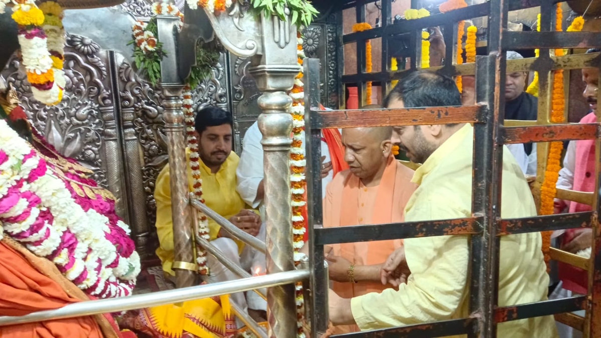 CM Yogi pays obeisance to ‘Maa Vindhyavasini’