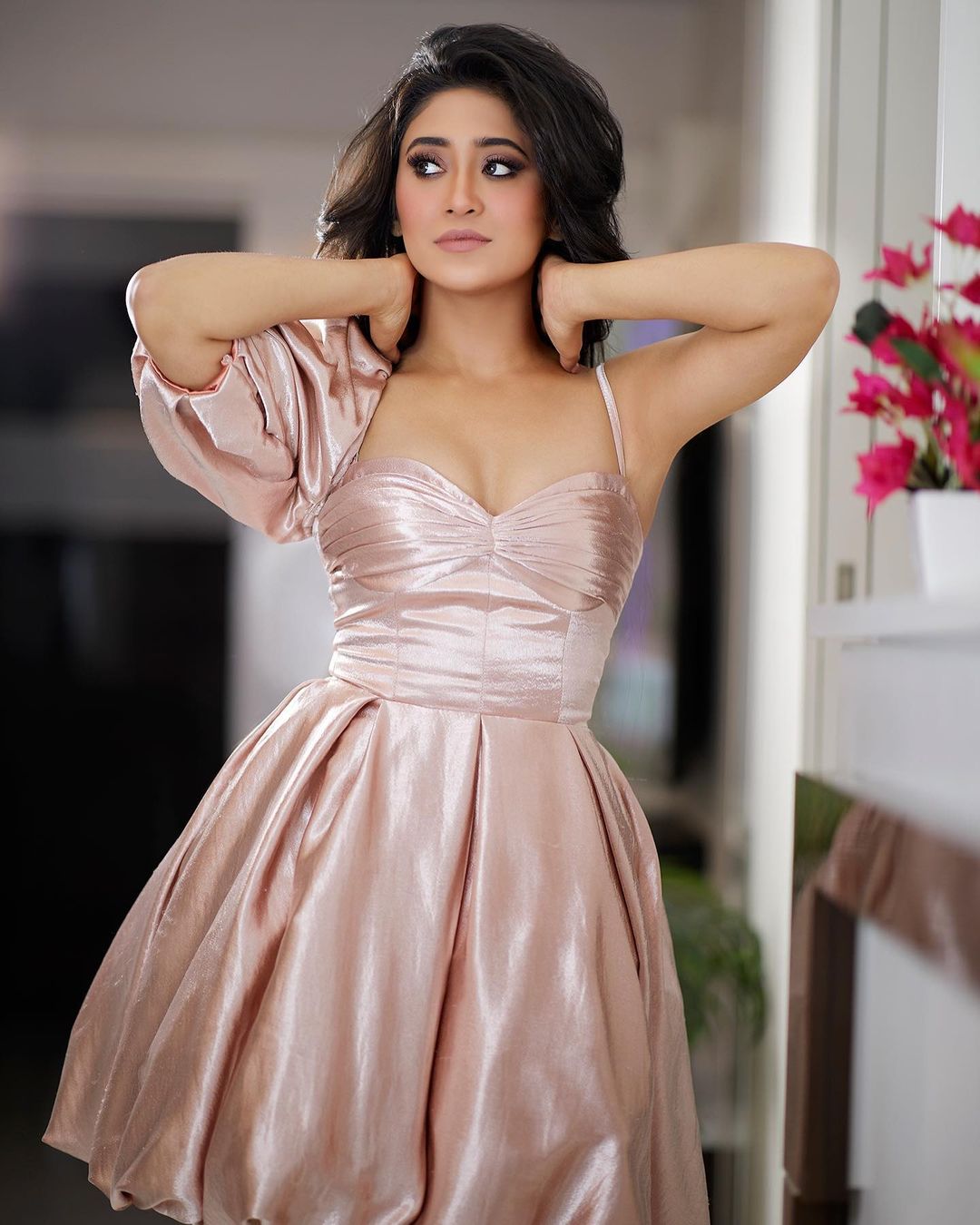 Shivangi Joshi ups her ethnic glam with these trendy blouses | Times of  India