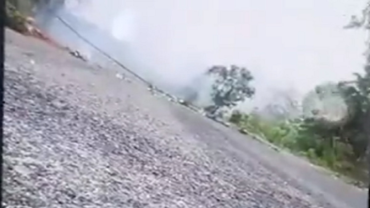 Chhattisgarh: VIDEO of moments after Maoists blowing up DRG vehicle surfaces, cop heard saying…