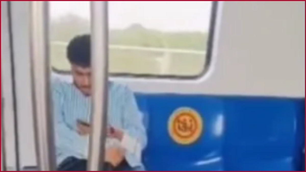 Purported video of man masturbating in Delhi Metro goes viral, Swati Maliwal issues notice to police