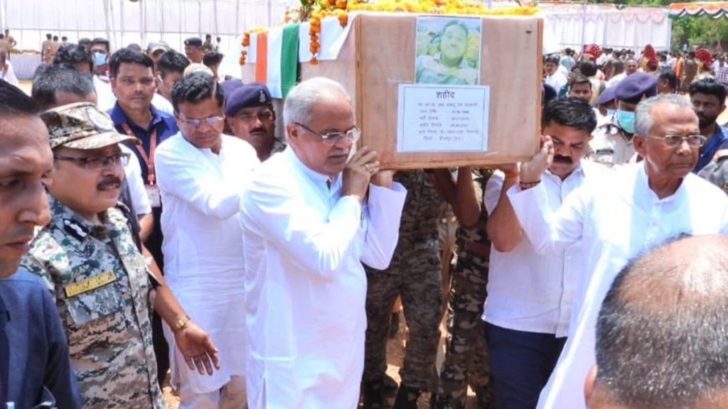 bhupesh baghel carries DRG jawan's mortal remains