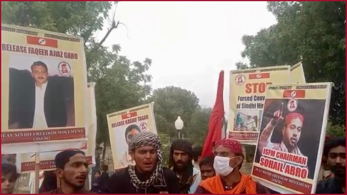 Sindhis join protest rally in Pakistan against forced conversion of Hindu girls (VIDEO)