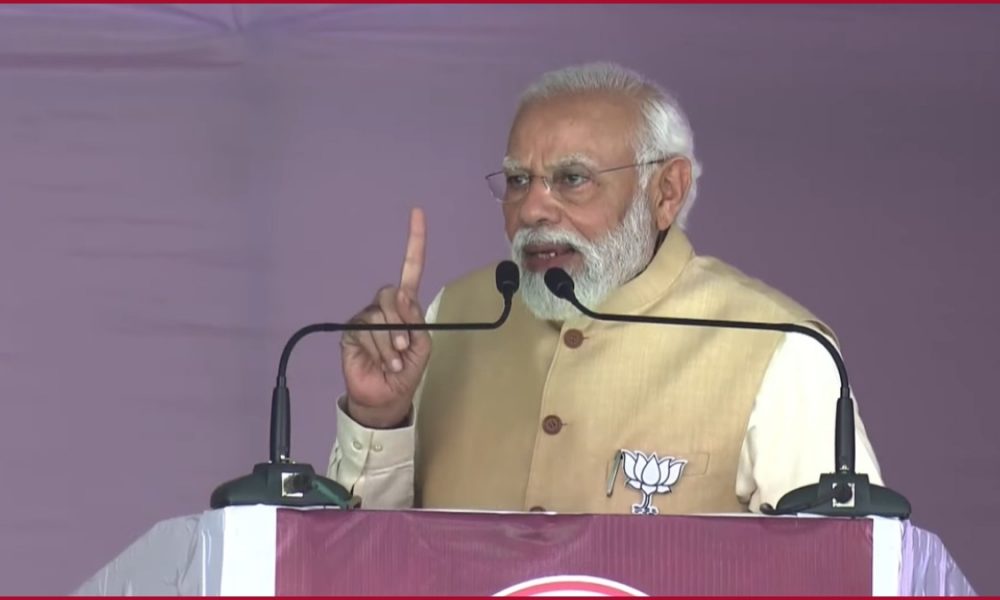 “Congress abused me 91 times in different ways”: PM Modi at election rally in Karnataka (VIDEO)