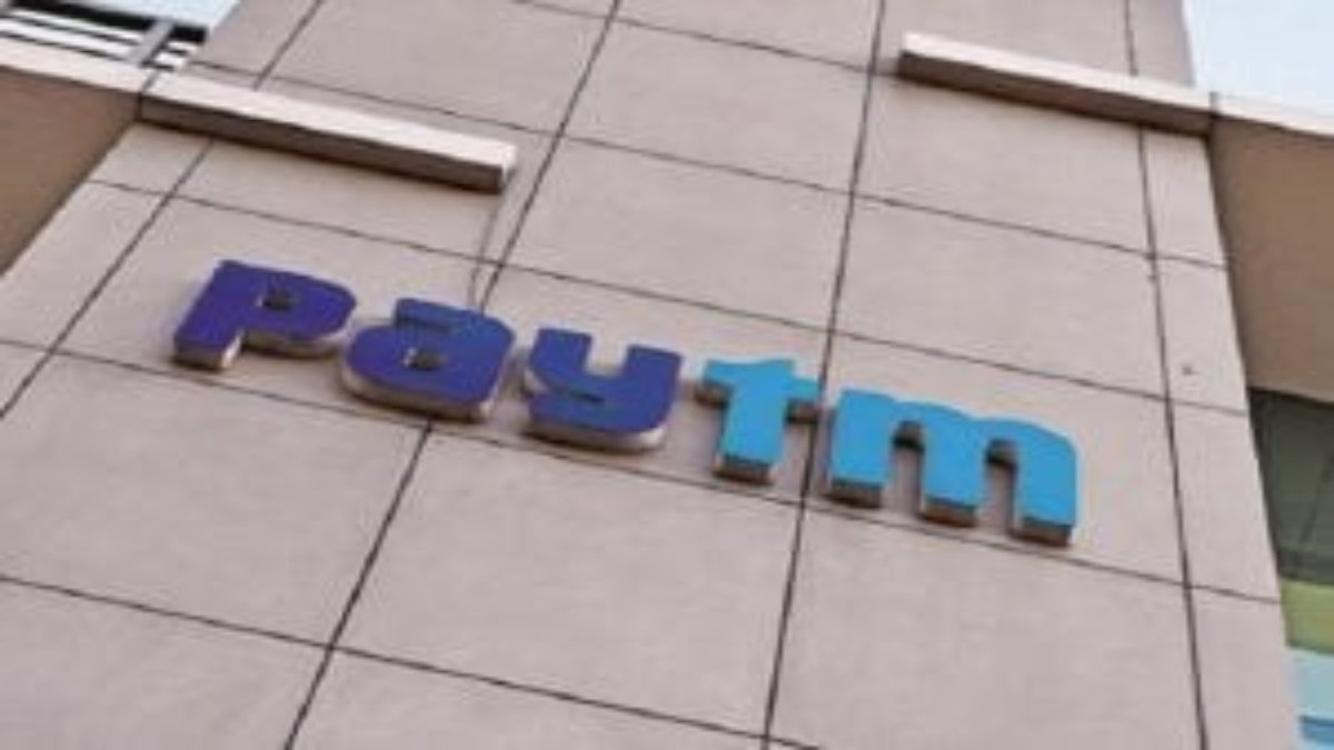 Mukesh Ambani rejects speculations of buying wallet business of Paytm