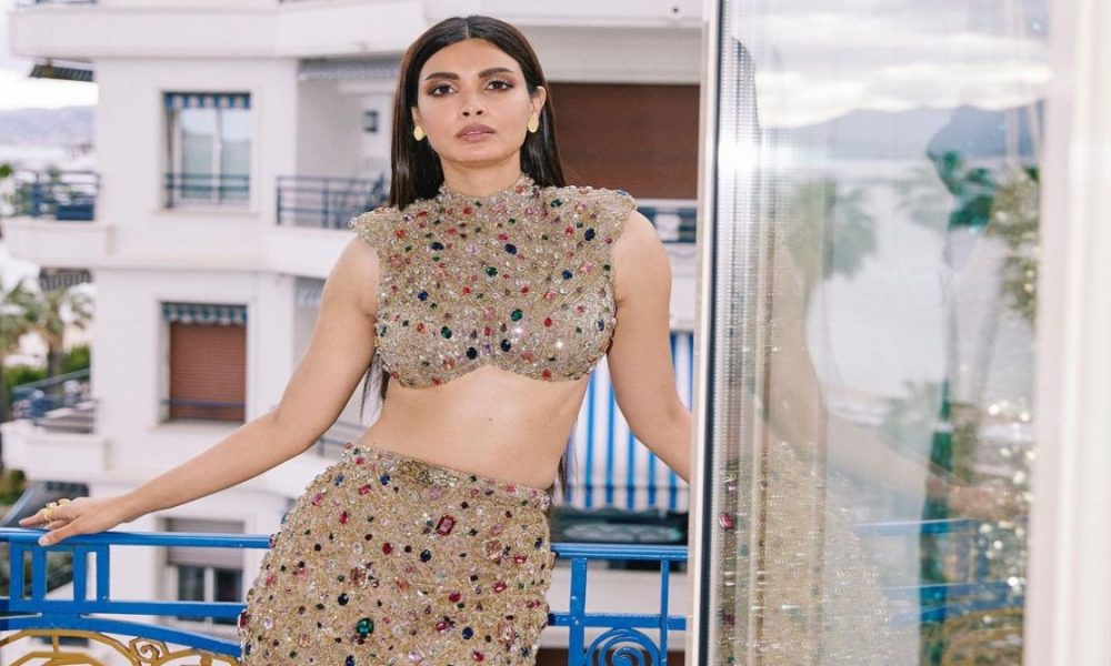 Diana Penty wears glittery outfit to Cannes 2023, poses at hotel’s balcony