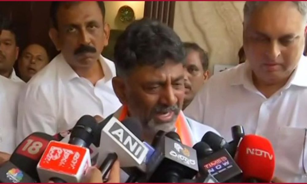 “I had promised…will deliver State into party’s fold,” DK Shivakumar breaks down, thanks Sonia Gandhi