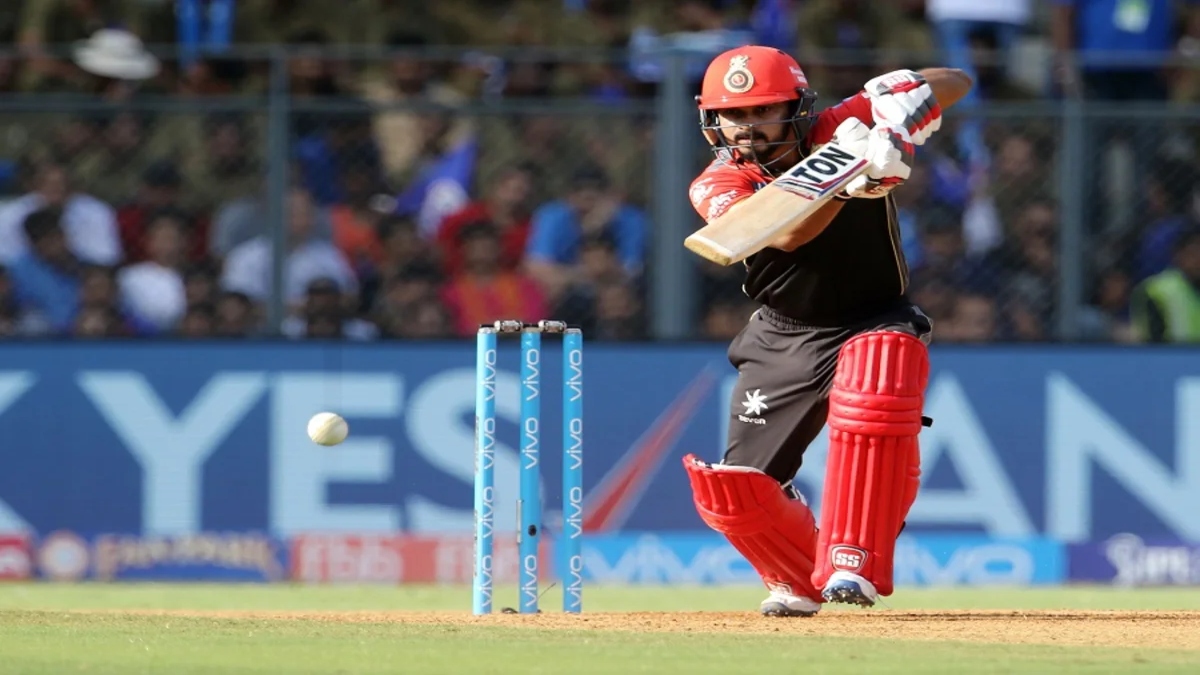 IPL 2023: Kedar Jadhav lands from commentary to field as batter replaces injured David Willey in RCB
