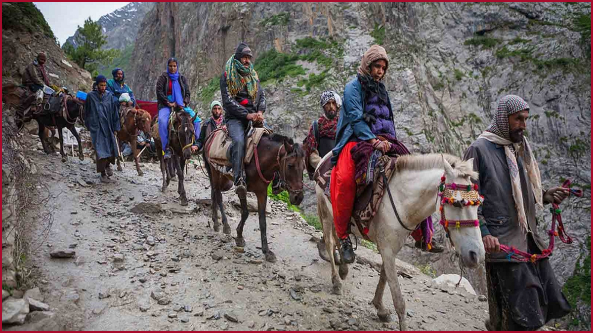J-K: Amarnath Yatra halted for 2nd consecutive day due to bad weather conditions