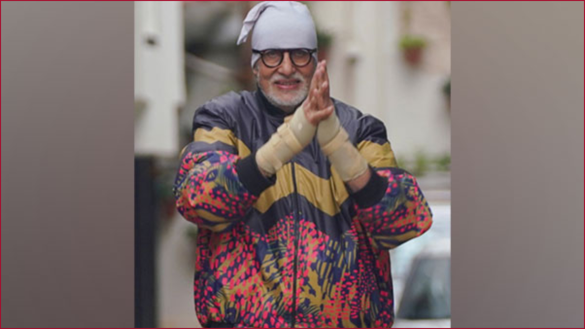 Big B meets his fans in new avatar, breaks long-term “bare feet” tradition; here’s why