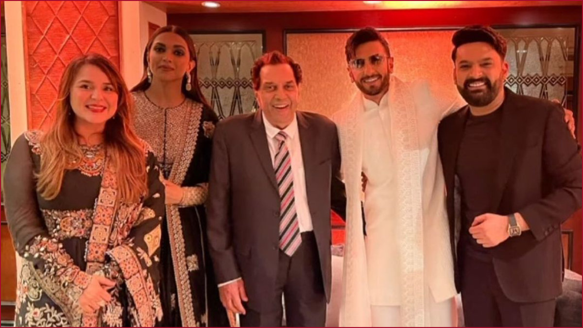 Ranveer Singh, Deepika Padukone pose with Dharmendra at Karan Deol, Drisha Acharya’s wedding reception