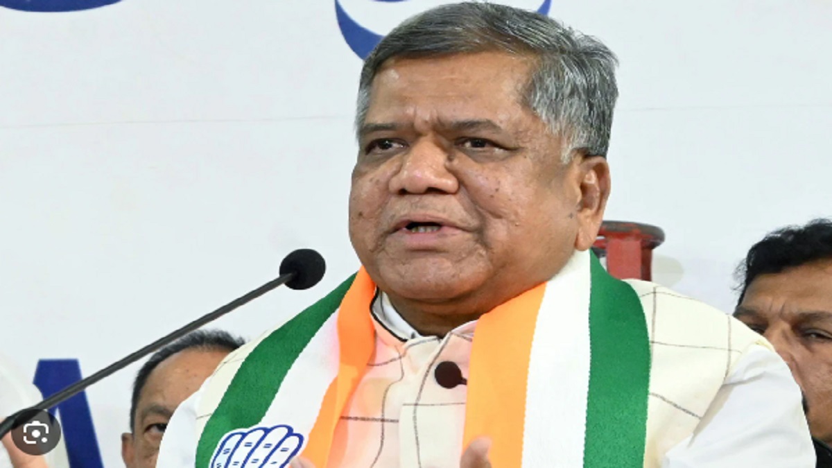 Karnataka: Jagadish Shettar, who left BJP for Cong & lost Assembly polls, to contest MLC by-polls