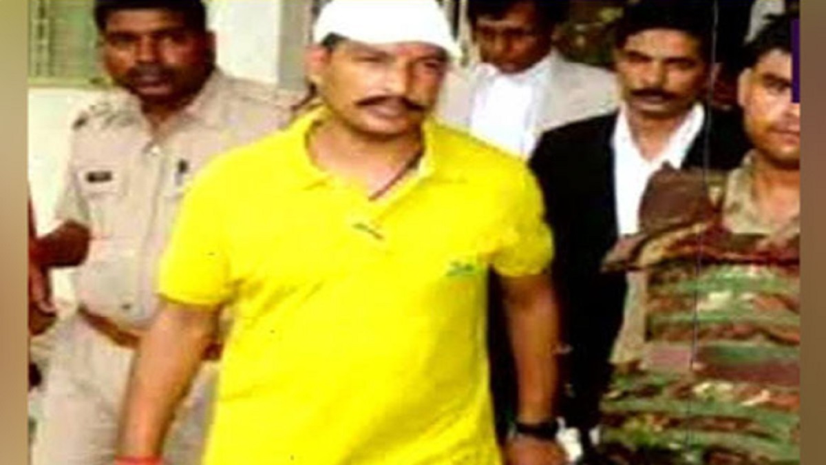 Gangster Sanjeev Jeeva killed inside Lucknow court premises, shooter dressed in lawyer attire