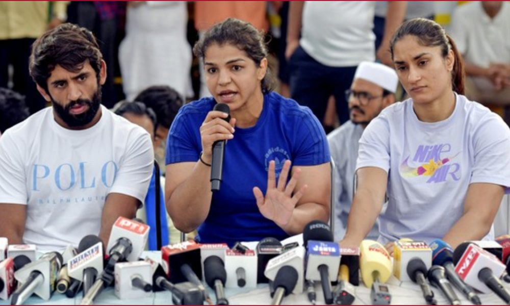 “Fight will continue in court, not on roads”: Top wrestlers on protest against WFI chief