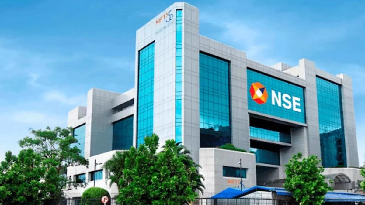NSE signs MoU with Government of Maharashtra and Moneybee Institute