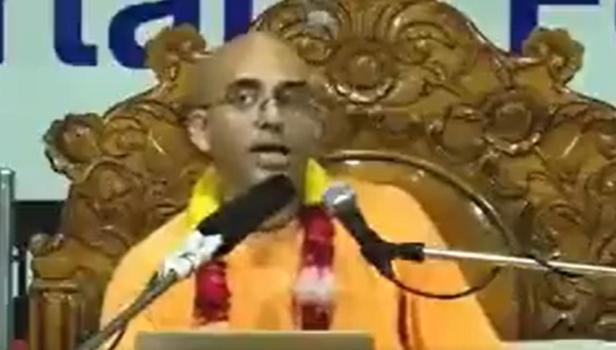 ISKCON bans monk Amogh Lila Das for 1 month, for ‘unacceptable’ remarks on Swami Vivekananda (VIDEO)
