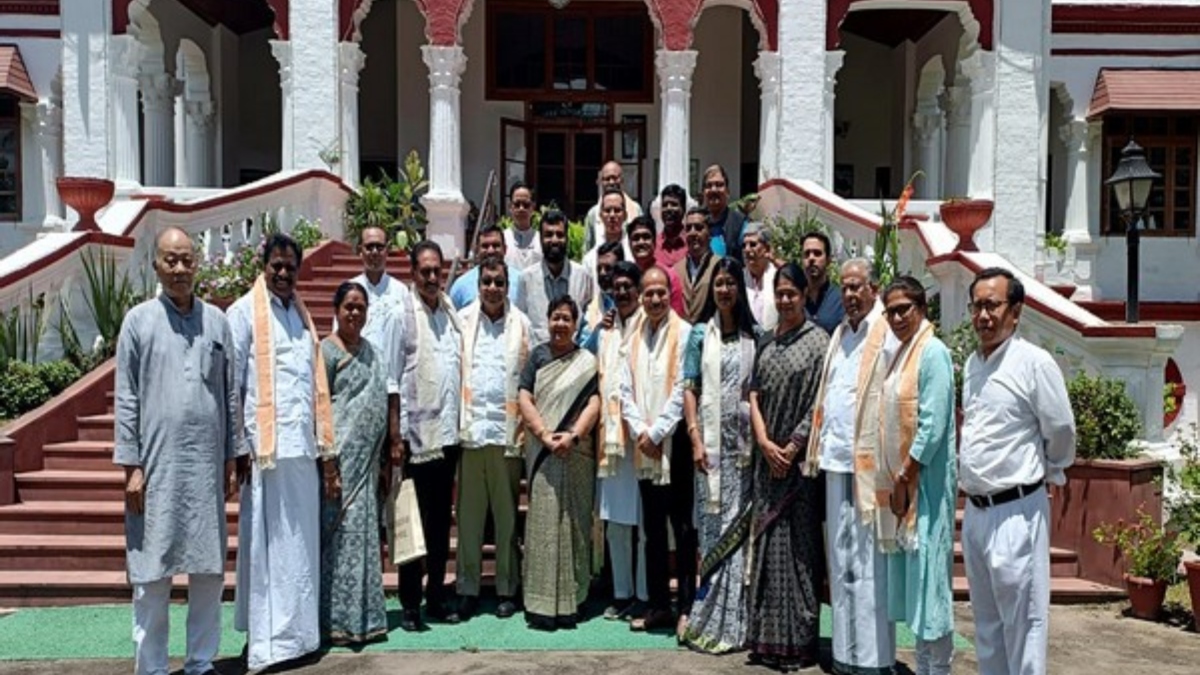 INDIA MPs Manipur visit concludes; slams Centre for ‘pathetic’ situation of state