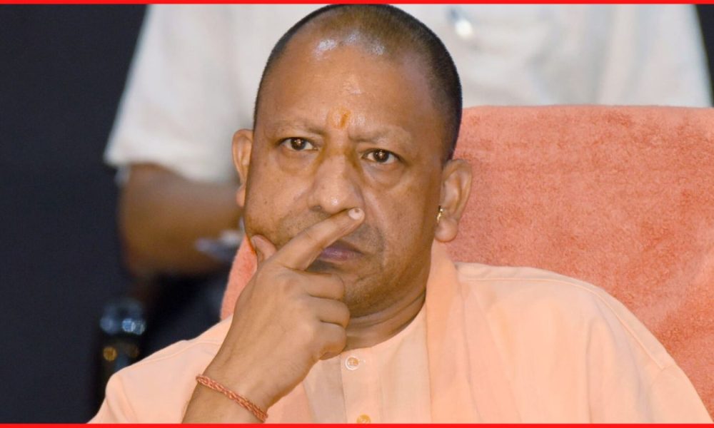 Yogi govt goes strict on officials not responding to the calls of public representatives