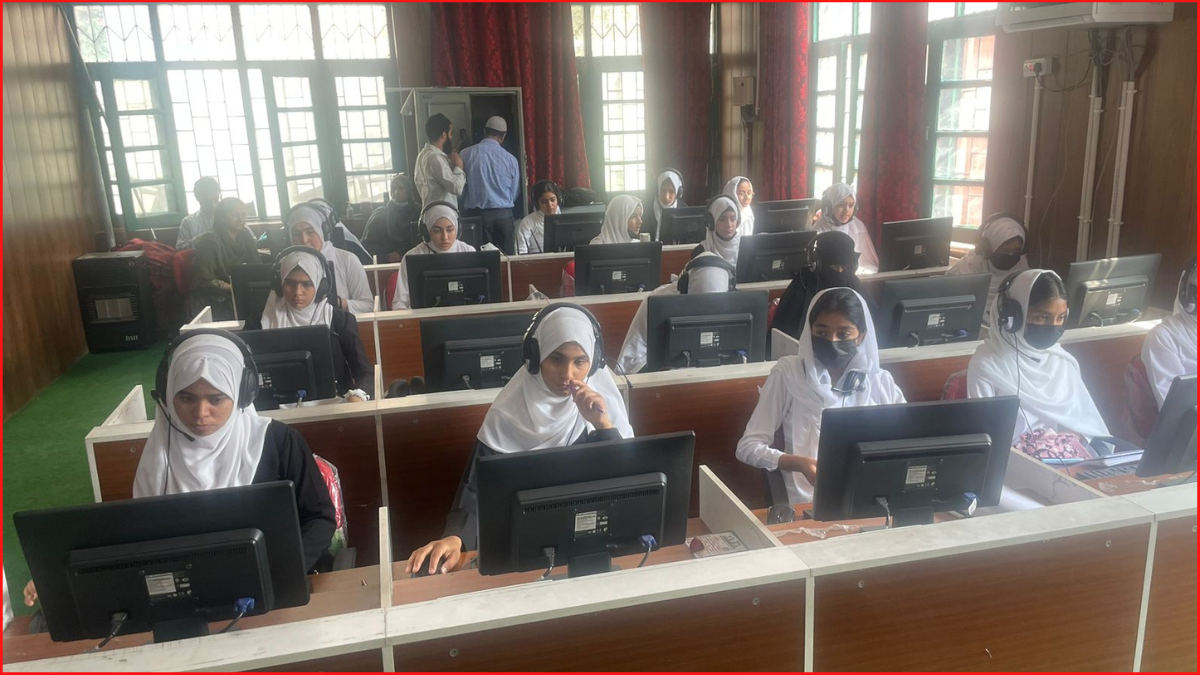 STEPapp revolutionizes learning in Srinagar schools, lakhs of students take benefit (PICs)