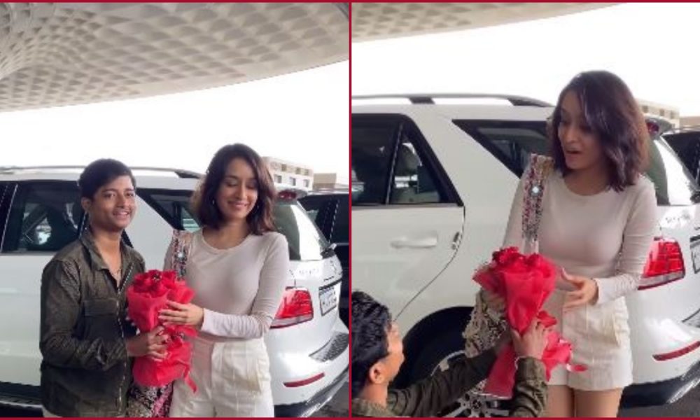 Shraddha Kappor’s die-hard fan kneel down at airport, proposes her with Bouquet of roses
