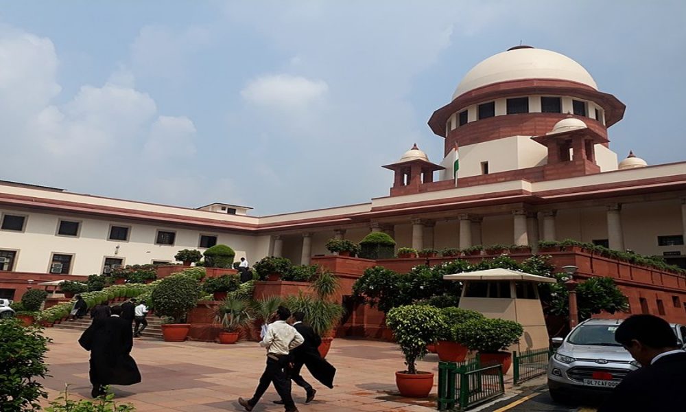 Supreme Court special sitting today to hear conflict between Calcutta High Court judges