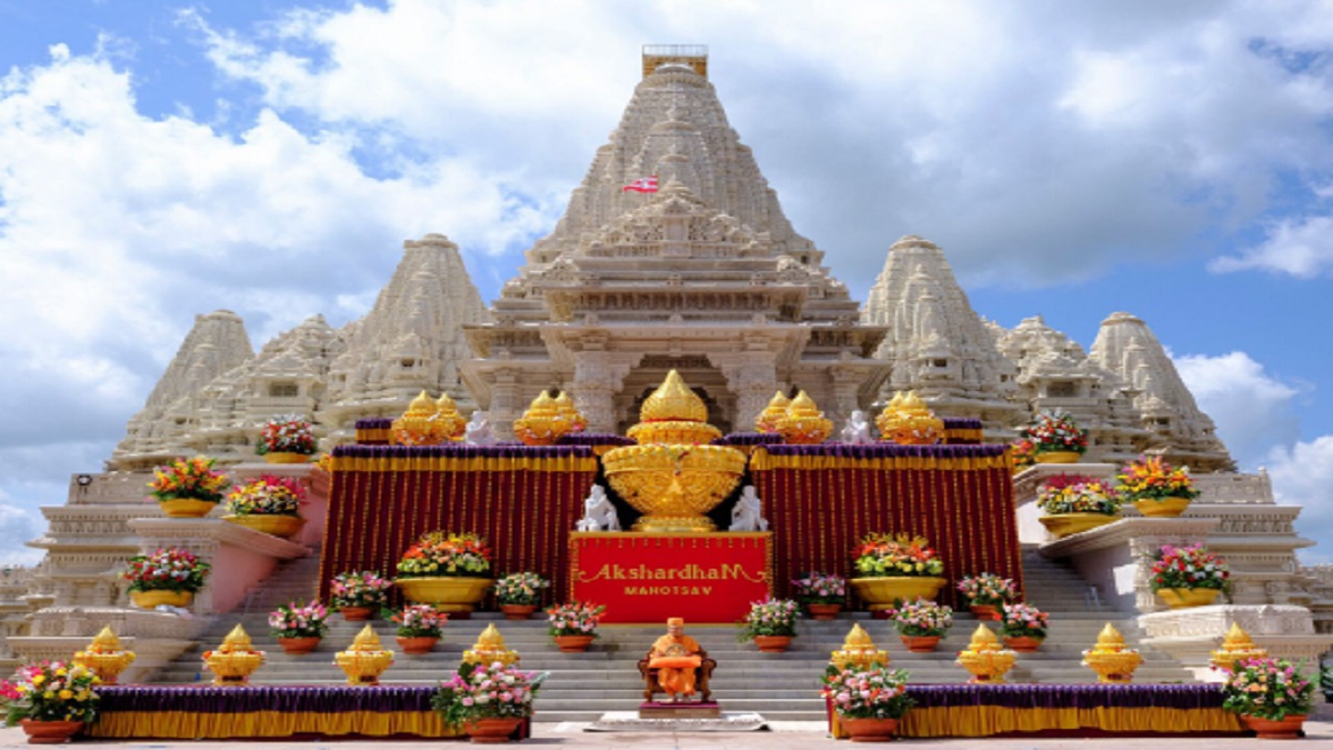 Historic Kalash Pujan marks pinnacle moment for BAPS Swaminarayan Akshardham