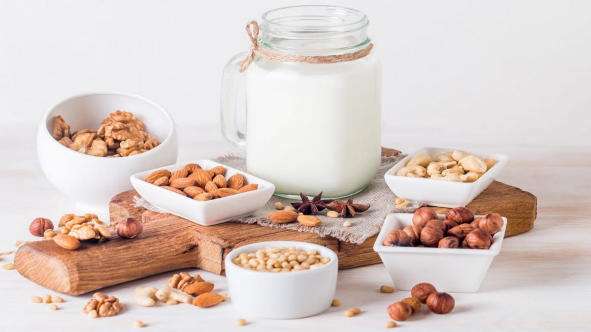 6 delicious dairy-free alternatives for lactose intolerants and vegans