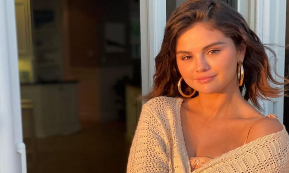 Selena Gomez’s latest song ‘Single Soon’ vanishes, leaving fans curious!