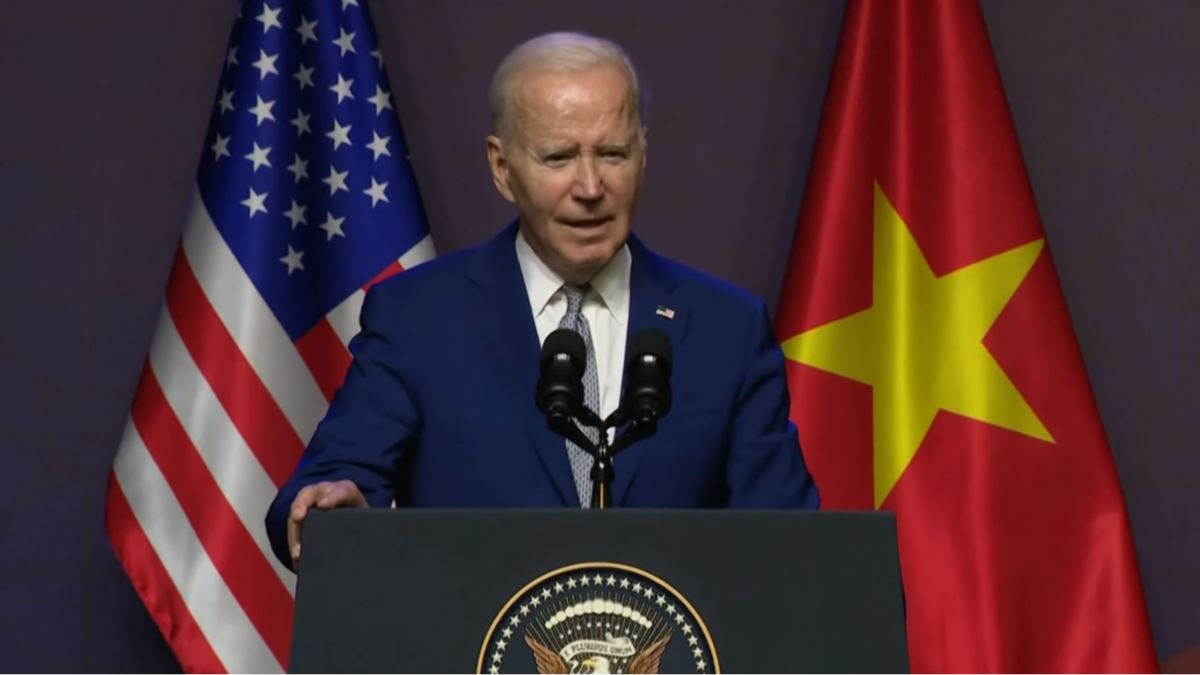 “I don’t want to contain China, but…”: Joe Biden