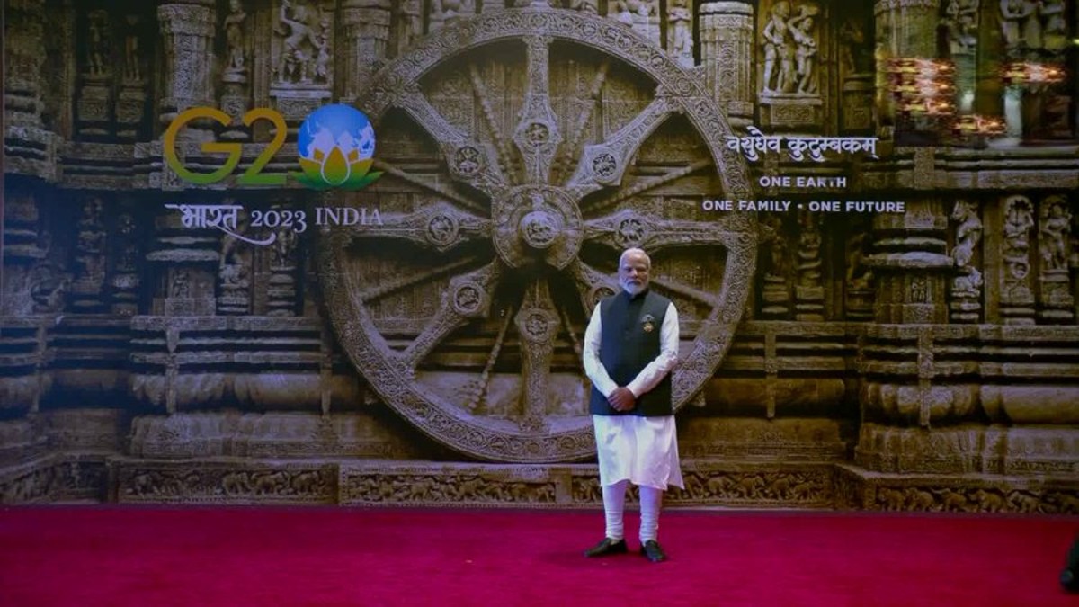 G20 Summit: For welcome handshake of all leaders with PM Modi, India showcases Odisha’s Konark wheel