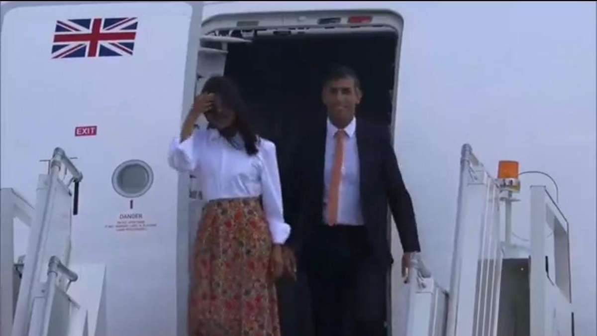 G20 Summit: UK PM Rishi Sunak, his wife arrive in India