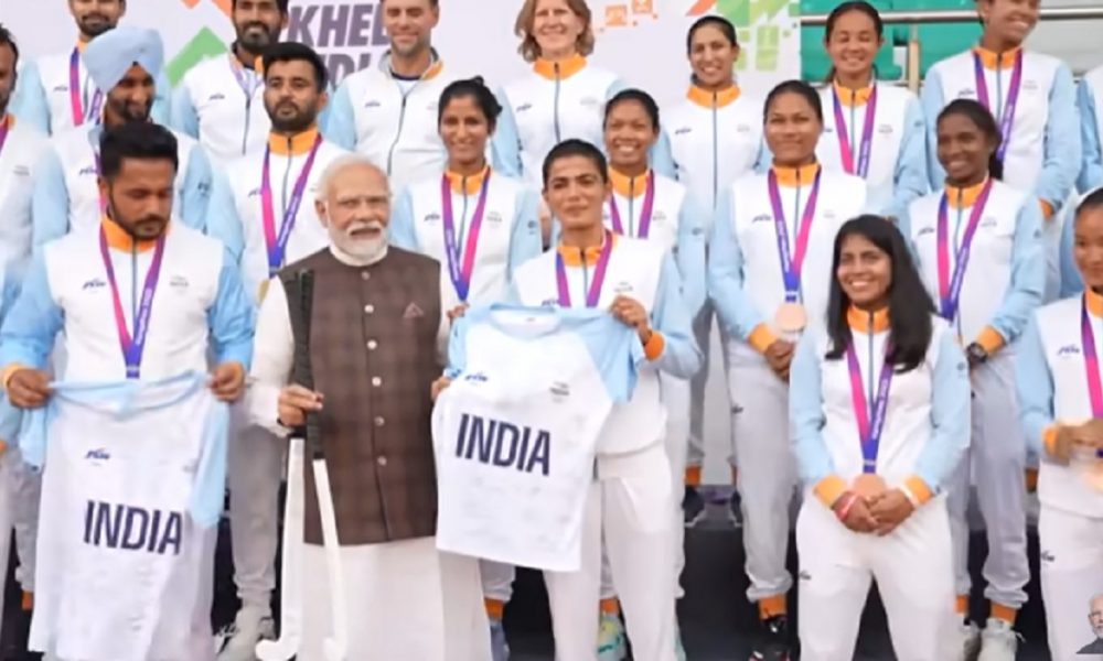Asian Games athletes joyous after meeting PM, say his ‘guardian’ avatar building new sporting culture (VIDEO)