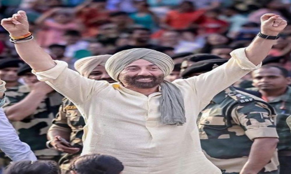 Sunny Deol gets huge shoutout from fans on his 66th Birthday !