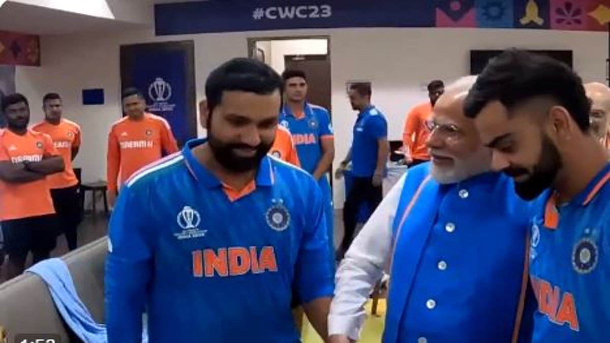 “The entire country is watching you”: PM Modi consoles Team India following their loss in CWC 2023 final