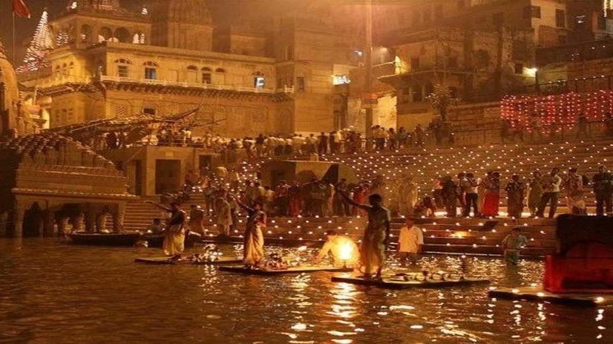 Varanasi shimmers for ‘Dev Deepawali’: Millions of lamps to illuminate ghats in grand celebration